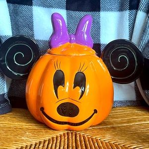 COPY - Minnie Mouse Pumpkin 🎃 Ceramic Jar